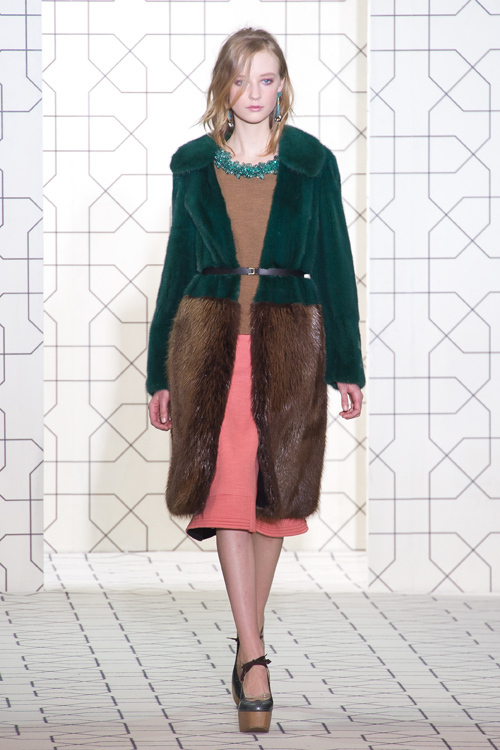 マルニ(MARNI) 2011-12年秋冬ウィメンズコレクション シルエット - 写真16