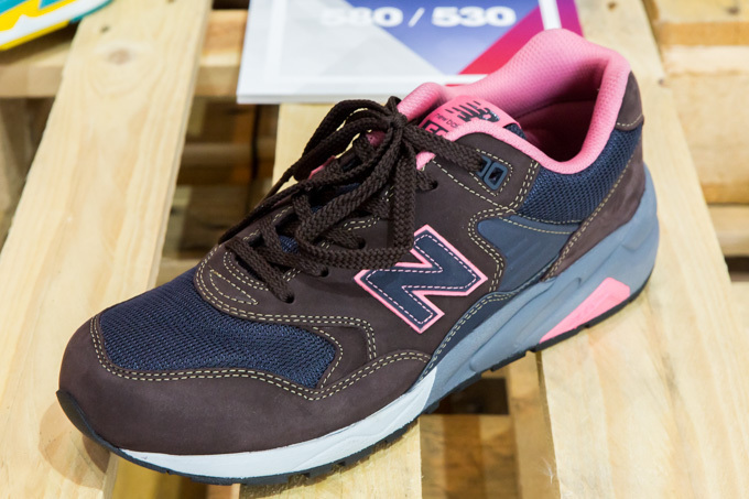 ニューバランス(New Balance) CRT300H WR996｜写真146