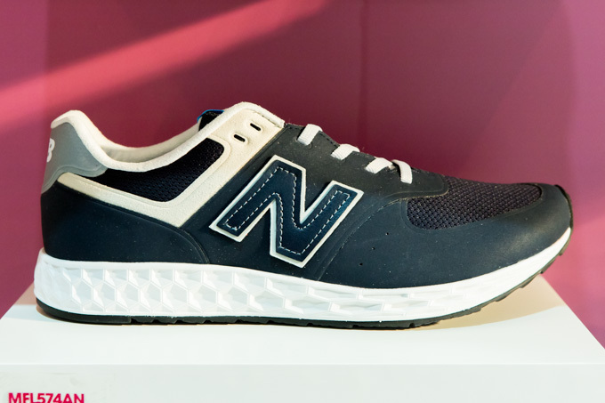 ニューバランス(New Balance) CRT300H WR996｜写真53