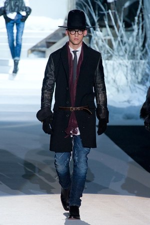 ワイルドなウェスタンスタイル ディースクエアード Dsquared2 の11 12年秋冬コレクション ファッションプレス ワイルドなウェスタンスタイル ディースクエアード Dsquared2 の11 12年秋冬コレクション ファッションプレス