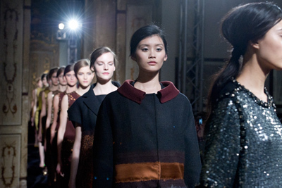 アキラーノ・リモンディ 2011-12年秋冬 ウィメンズ コレクション