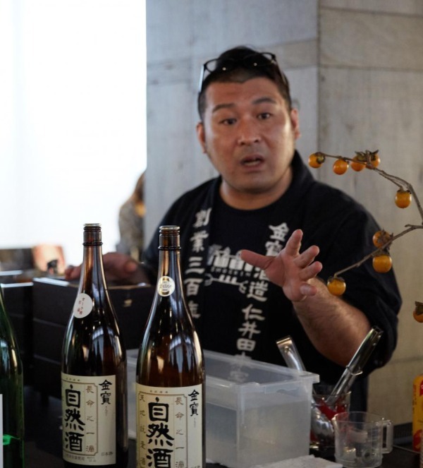 「Aoyama Sake Flea」青山で開催、全国33蔵元の約120種以上の日本酒を飲み比べ｜写真6