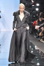 エルマンノ シェルヴィーノ(Ermanno Schervino) 2011-12年秋冬コレクション｜写真1
