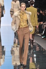 エルマンノ シェルヴィーノ(Ermanno Schervino) 2011-12年秋冬コレクション｜写真31