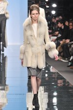 エルマンノ シェルヴィーノ(Ermanno Schervino) 2011-12年秋冬コレクション｜写真44