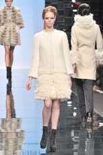 エルマンノ シェルヴィーノ(Ermanno Schervino) 2011-12年秋冬コレクション｜写真51