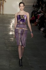 ラグジュアリーな美術品が美しいドレスに メアリー カトランズ(Mary Katrantzou)、2011年秋冬コレクション｜写真12