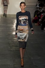 ラグジュアリーな美術品が美しいドレスに メアリー カトランズ(Mary Katrantzou)、2011年秋冬コレクション｜写真14