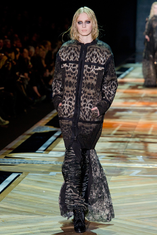 ロベルト カヴァリ(roberto cavalli) 2011-12年秋冬ウィメンズコレクション  - 写真49