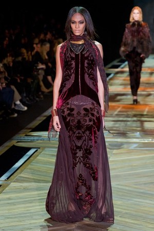 ロベルト カヴァリ(roberto cavalli)の2011年秋冬コレクション - フューチャリスティックで官能的な世界｜写真20