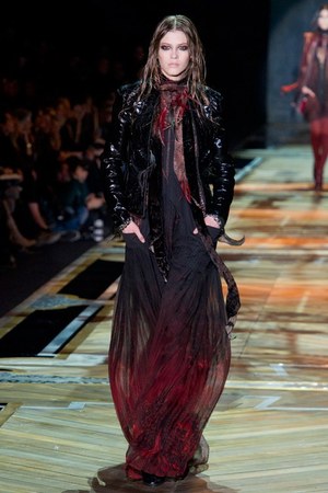 ロベルト カヴァリ(roberto cavalli)の2011年秋冬コレクション - フューチャリスティックで官能的な世界｜写真22