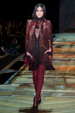 ロベルト カヴァリ(roberto cavalli)の2011年秋冬コレクション - フューチャリスティックで官能的な世界｜写真24