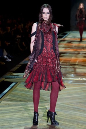 ロベルト カヴァリ(roberto cavalli)の2011年秋冬コレクション - フューチャリスティックで官能的な世界｜写真25