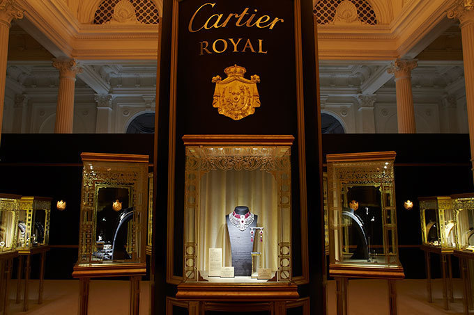 カルティエ、ハイジュエリーを集め「カルティエ ロワイヤル」を開催 - “王の宝石商”と称される理由 | 写真