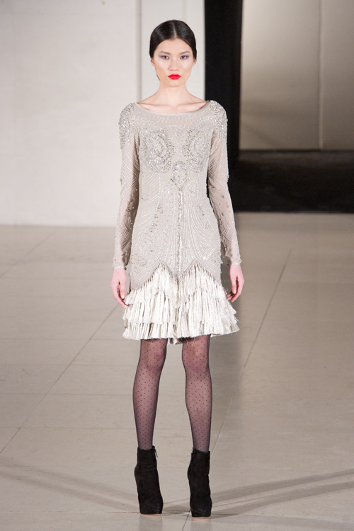 テンパリー ロンドン(Temperley London) 2011-12年秋冬ウィメンズコレクション  - 写真14