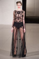 7シーズンぶりにロンドンにカムバック　Temperley London(テンパリー ロンドン) 2011-12年秋冬コレクション｜写真25
