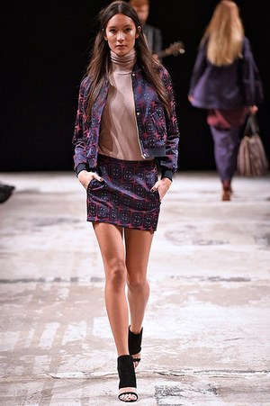 バウム ウンド ヘルガーテン(BAUM UND PFERDGARTEN) 2015-16年秋冬ウィメンズコレクション  - 写真15