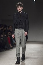 ヴィクトリアンとロックのハイブリッド、ニコラ アンドレア タラリス(Nicolas Andreas Taralis)の2011-12年秋冬コレクション｜写真27