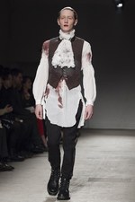 ヴィクトリアンとロックのハイブリッド、ニコラ アンドレア タラリス(Nicolas Andreas Taralis)の2011-12年秋冬コレクション｜写真29