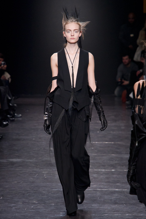 アン ドゥムルメステール(ANN DEMEULEMEESTER) 2011-12年秋冬ウィメンズコレクション シルエット - 写真27