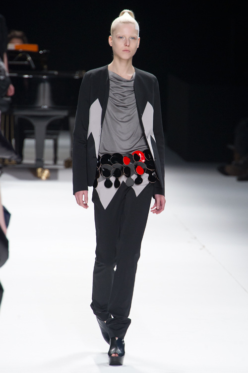 野花 卯月 ISSEY MIYAKE 2011 ペイズリー ブラックデニムパンツ