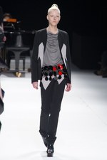クリエイティブディレクター藤原大による最後のコレクション、ISSEY MIYAKE(イッセイ ミヤケ) 2011-12年秋冬コレクション｜写真7