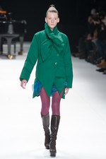 クリエイティブディレクター藤原大による最後のコレクション、ISSEY MIYAKE(イッセイ ミヤケ) 2011-12年秋冬コレクション｜写真31