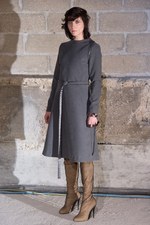 新しいドレスの形を提案 メゾン マルタン マルジェラ(Maison Martin Margiela)　2011-12年秋冬コレクション｜写真15