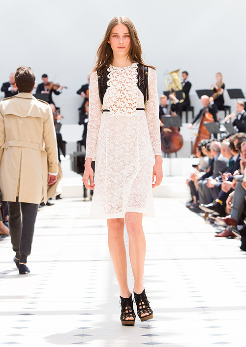 Seguro Carolino Pasto Burberry Prorsum 16 Sutil Vocal Compositor