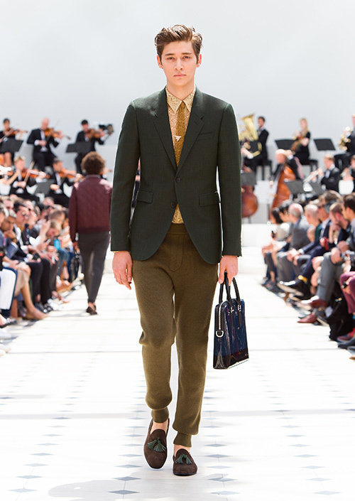 バーバリープローサム(Burberry Prorsum) 2016年春夏メンズコレクション  - 写真15