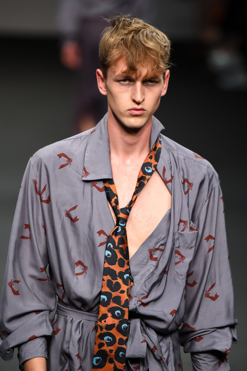 ヴィヴィアン・ウエストウッド マン(Vivienne Westwood MAN) 2016年春夏メンズコレクション  - 写真76