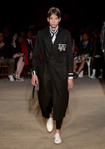 アレキサンダー・マックイーン 2016年春夏メンズコレクション - 海の男が過ごす夏｜写真21