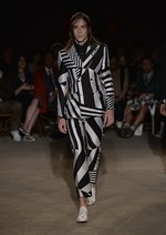 アレキサンダー・マックイーン 2016年春夏メンズコレクション - 海の男が過ごす夏｜写真24