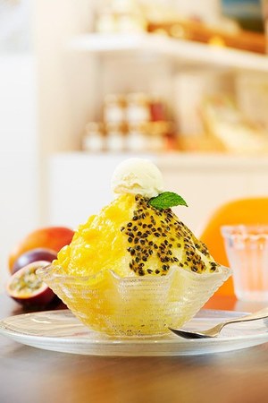 代官山 九州パンケーキカフェに沖縄産トロピカルマンゴー いちごのかき氷 ファッションプレス 代官山 九州パンケーキカフェに沖縄産トロピカルマンゴー いちごのかき氷 ファッションプレス
