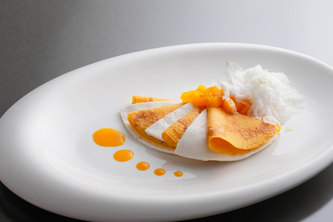 アンリ・シャルパンティエから夏限定の新作 - 人気クレープに贅沢マンゴーとかき氷でアレンジを | 写真