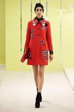 マーク ジェイコブス 2016年リゾートコレクション - キラキラとビジューを散りばめて｜写真6