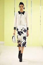 マーク ジェイコブス 2016年リゾートコレクション - キラキラとビジューを散りばめて｜写真22