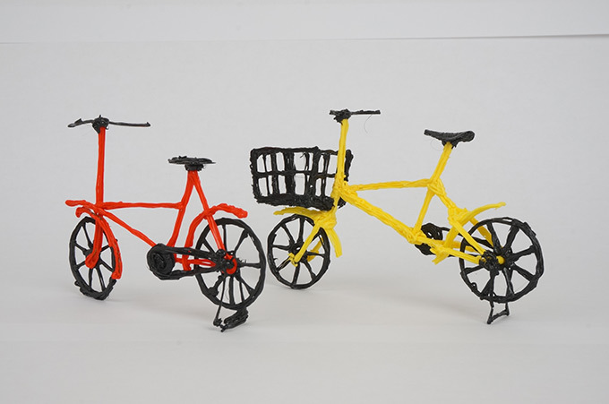 空中に絵を描ける「3Dペン」がMoMAデザインストアに - 設計図のない自由なアイディアを形に｜写真1