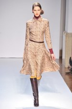 大人の女性に贈るエレガントな ミラ ショーン(mila schon)2011-12年秋冬コレクション｜写真3