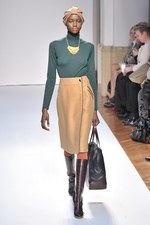 大人の女性に贈るエレガントな ミラ ショーン(mila schon)2011-12年秋冬コレクション｜写真13