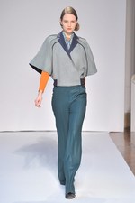 大人の女性に贈るエレガントな ミラ ショーン(mila schon)2011-12年秋冬コレクション｜写真32