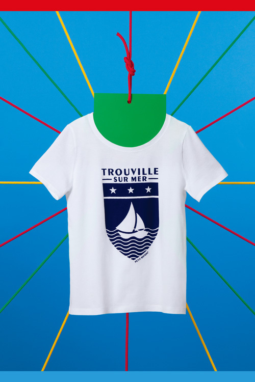 プチバトーからフランスのリゾート地を巡る「航海の旅」がテーマのTシャツ登場！ | 写真