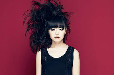 宮藤官九郎｜仙石線復旧記念、初の電車移動型の音楽フェス - 上原ひろみ、向井秀徳、宮藤官九郎ら参加