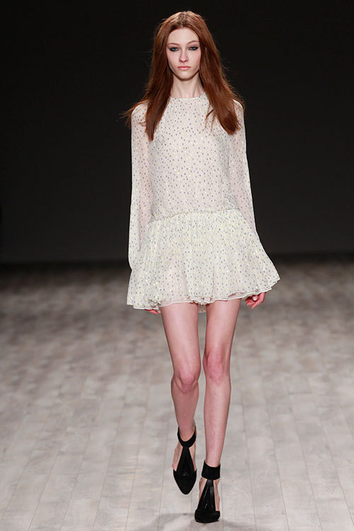 ジルスチュアート(JILLSTUART) 2014-15年秋冬ウィメンズコレクション  - 写真10