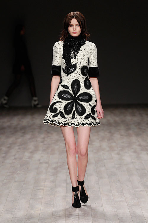 ジルスチュアート(JILLSTUART) 2014-15年秋冬ウィメンズコレクション  - 写真27