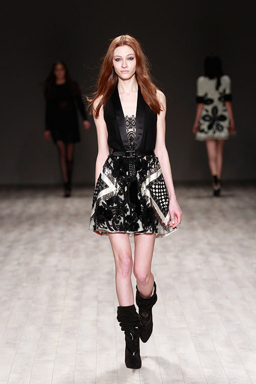 ジルスチュアート(JILLSTUART) 2014-15年秋冬ウィメンズコレクション  - 写真29