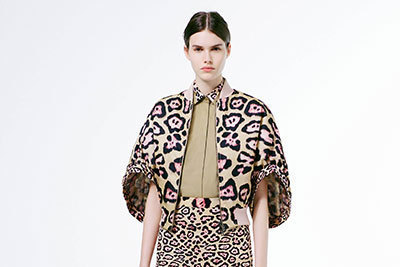 2016年春夏パリコレクション｜ジバンシィ バイ リカルド ティッシ 2016年スプリングコレクション - 変則的なシルエット