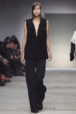 火星から来たジャンヌダルクがイメージ - ルッツ(Lutz) 2011-2012年秋冬コレクション｜写真13