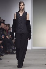 火星から来たジャンヌダルクがイメージ - ルッツ(Lutz) 2011-2012年秋冬コレクション｜写真14