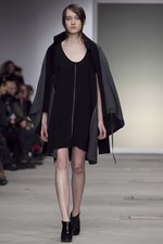 火星から来たジャンヌダルクがイメージ - ルッツ(Lutz) 2011-2012年秋冬コレクション｜写真29